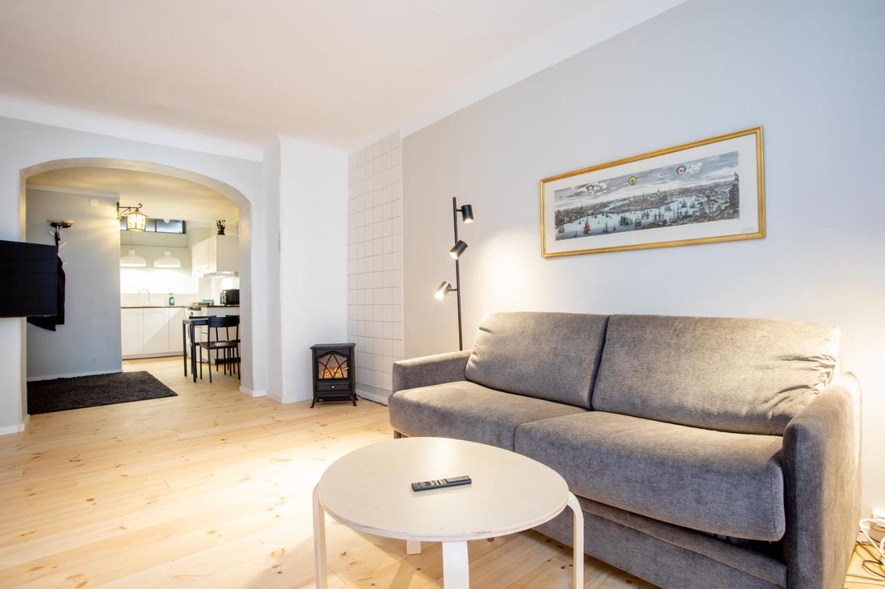 Apartdirect Gamla Stan สต็อกโฮล์ม ภายนอก รูปภาพ