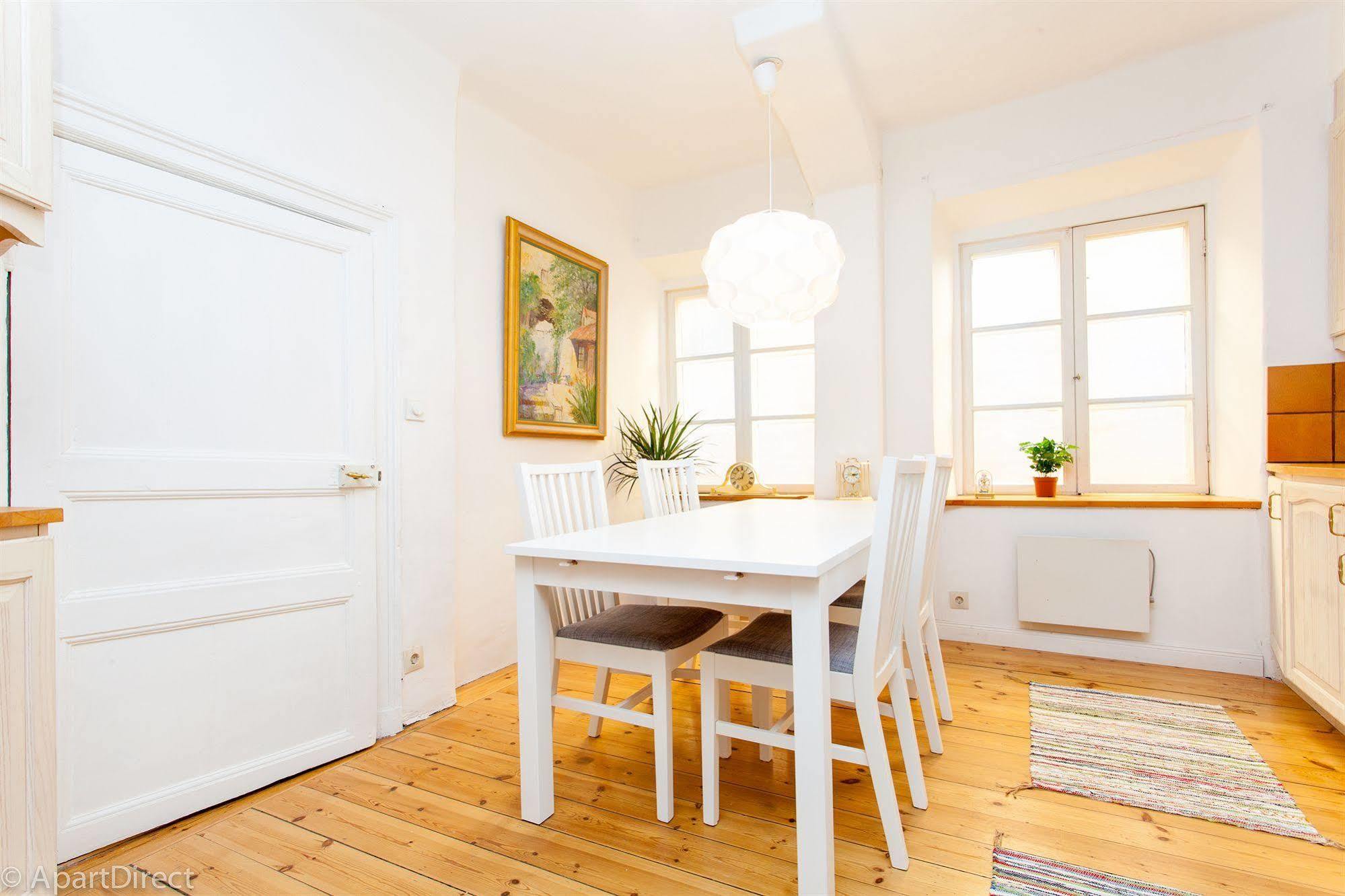 Apartdirect Gamla Stan สต็อกโฮล์ม ภายนอก รูปภาพ